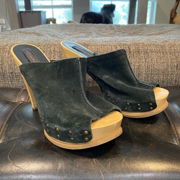 STEVEN by Steve Madden Black Suede Studded Barc High Heel Clogs Sz 9B - Picture 2 of 14